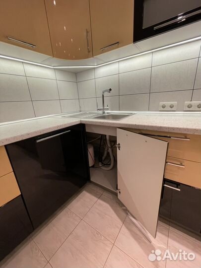 Кухонный гарнитур бу