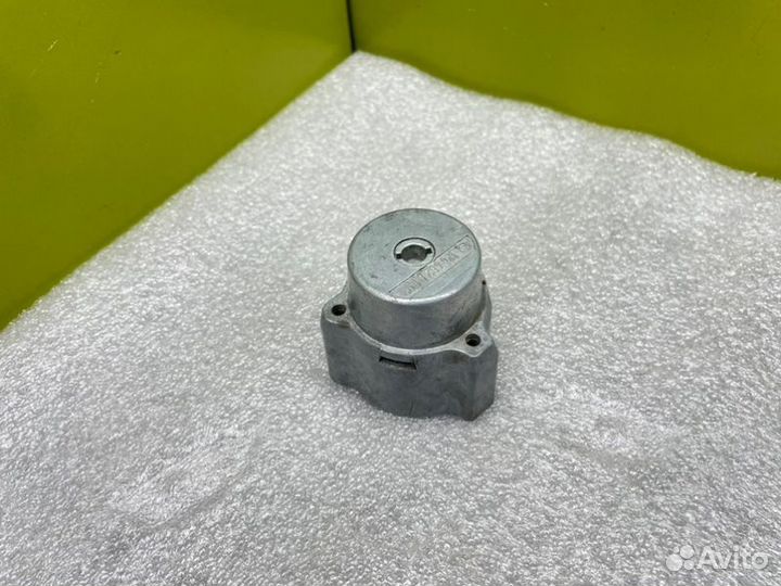 Контактная группа замка зажигания Mercedes-Benz