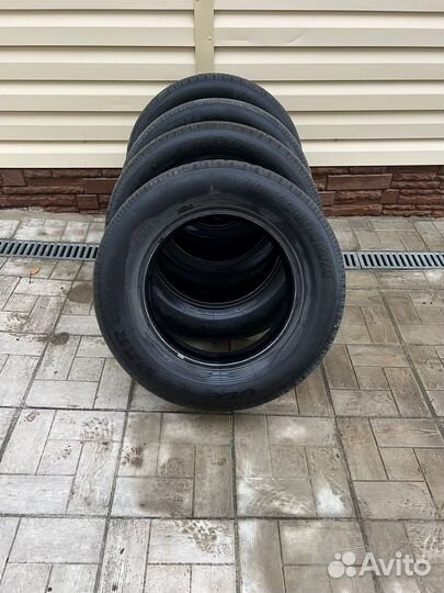 Yokohama Geolandar G033 215/70 R16