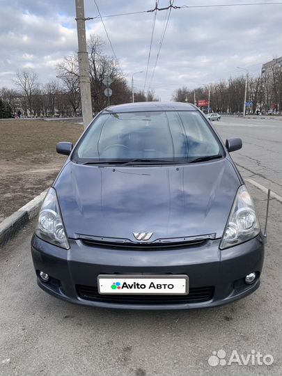 Toyota Wish 1.8 AT, 2004, 284 065 км