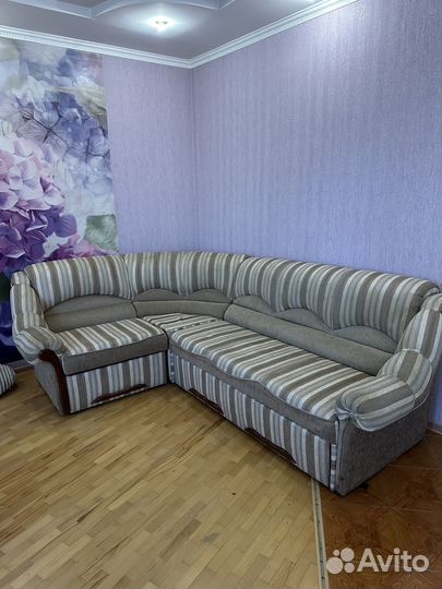 Угловой диван бу