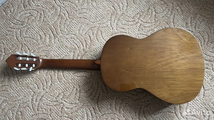 Классическая гитара yamaha c70