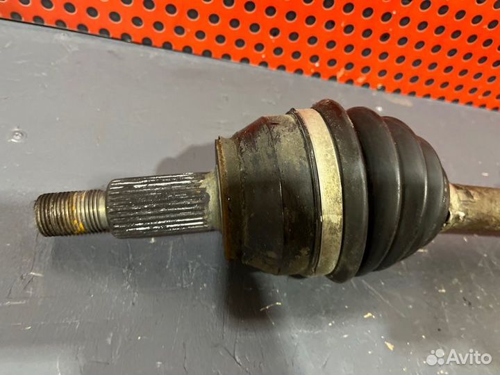 Полуось (Приводной вал, Шрус) Land Rover Range
