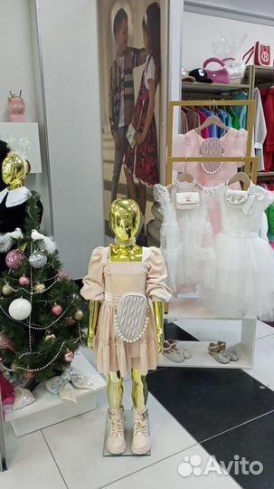 Магазин детской и подростковой одежды