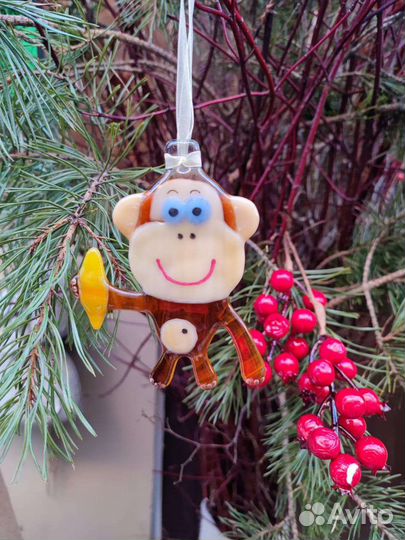 Обезьяна из стекла