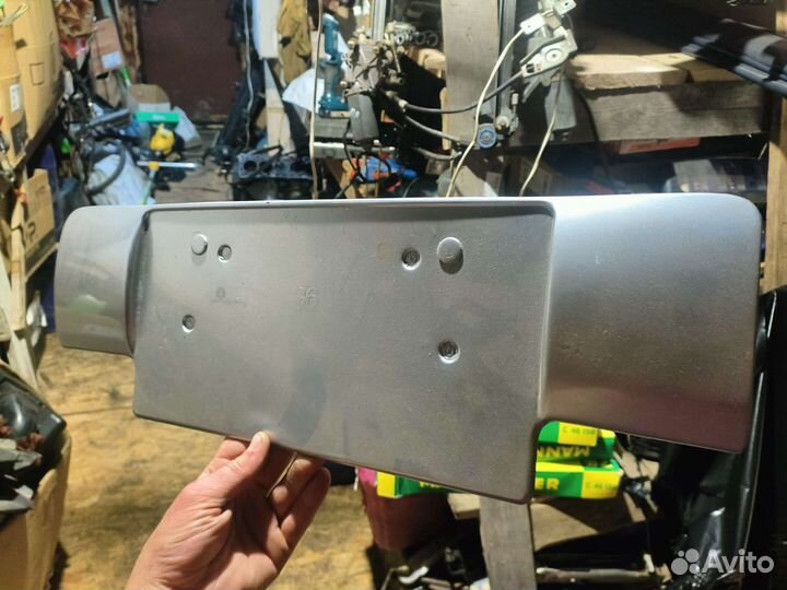 Рамка под передний квадратный гос номер ауди а6с4