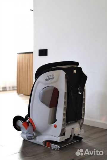Автокресло britax romer advansafix ii sict 0-12