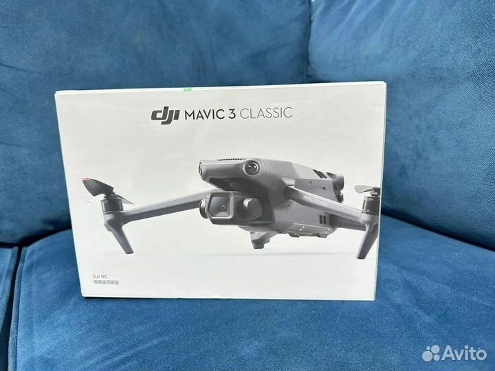 Квадрокоптер DJI Mavic 3 Classic