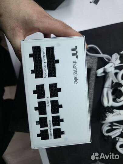 Блок питания пк Thermaltake Toughpower GF1 850w