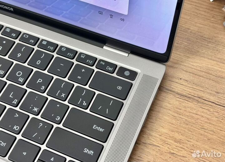 Honor MagicBook Art 14 Oled Ultra 5 /32/1Tb Silver