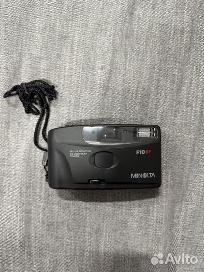 Пленочный фотоаппарат minolta