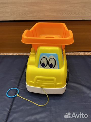 Грузовик машинка