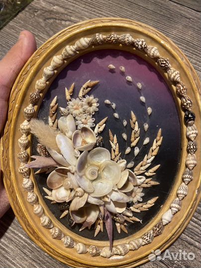 Картина с ракушками и рамкой из Крыма