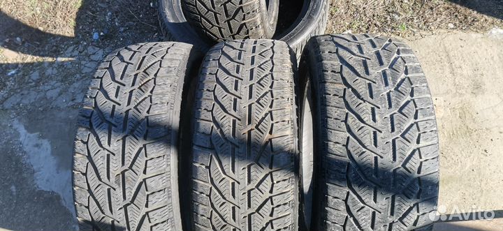 Tigar SUV Winter 225/45 R18 95V