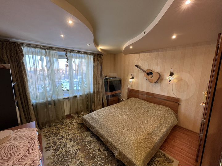 4-к. квартира, 79 м², 11/12 эт.