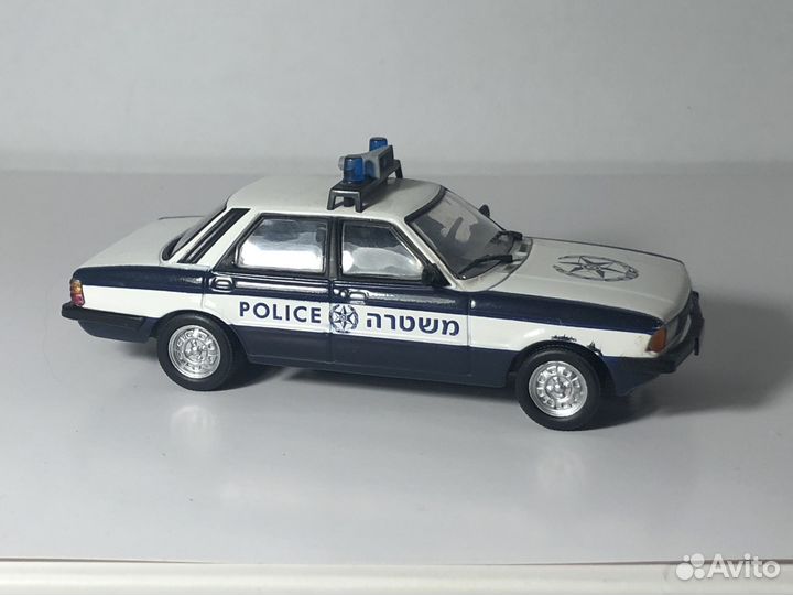 Ford Cortina Модель автомобиля 1:43