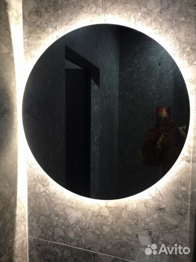 Зеркало под заказ с подсветкой