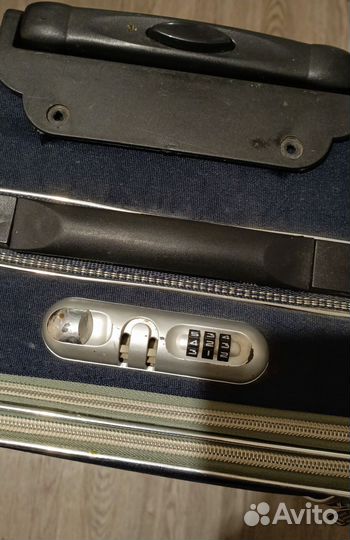 Чемодан на колесах