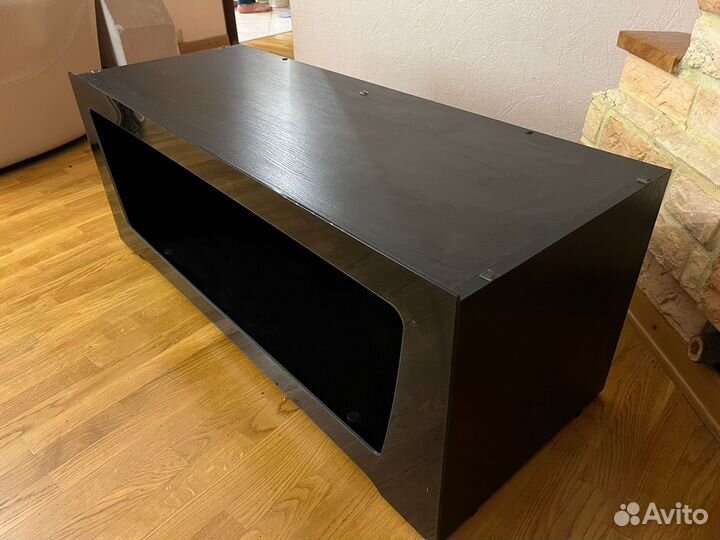 Тумба под телевизор