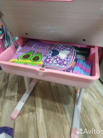 Стол парта со стулом