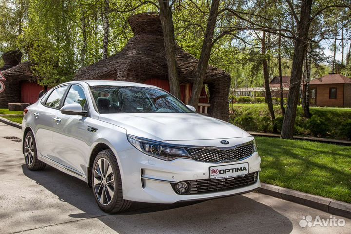 Ветровое стекло на KIA Optima c 2016