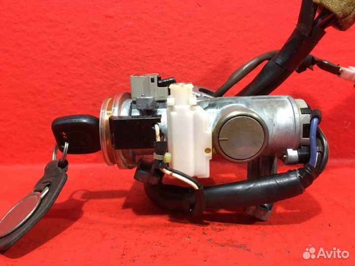 Замок зажигания Mitsubishi Pajero Sport 1 3.0 6G72