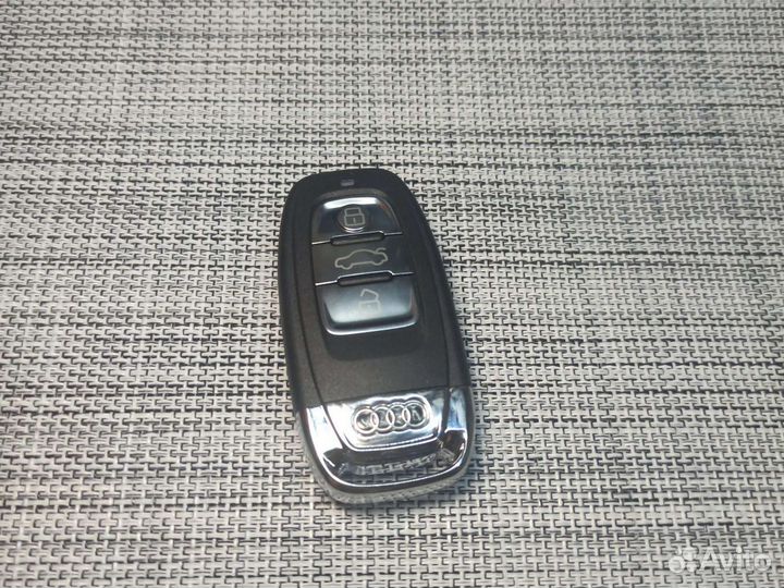 Ключ зажигания Audi a4 б8 новый