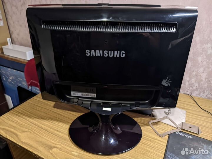 Монитор Samsung syncmaster T200G
