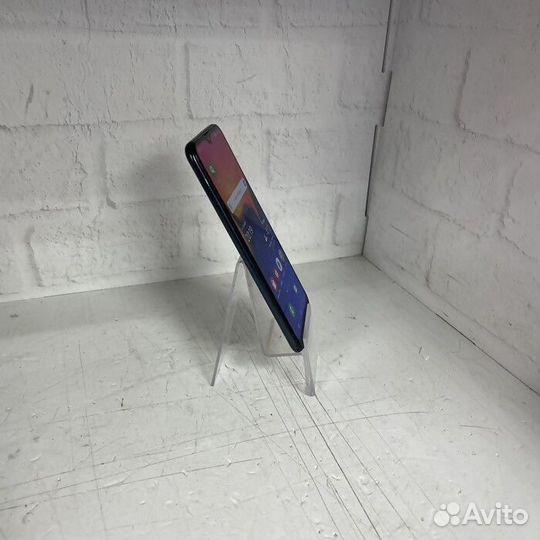 Samsung Galaxy A10, 2/32 ГБ