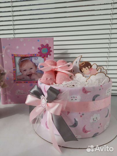 Торт из памперсов новорождённому,подарок на выписк