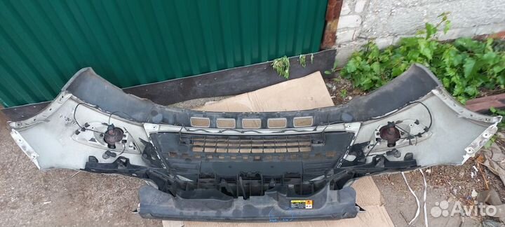 Бампер передний Ford Kuga 1 2008-2012