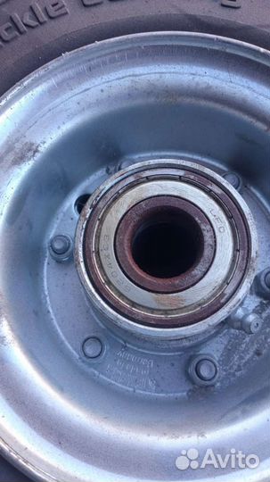 Колесо с подшибником