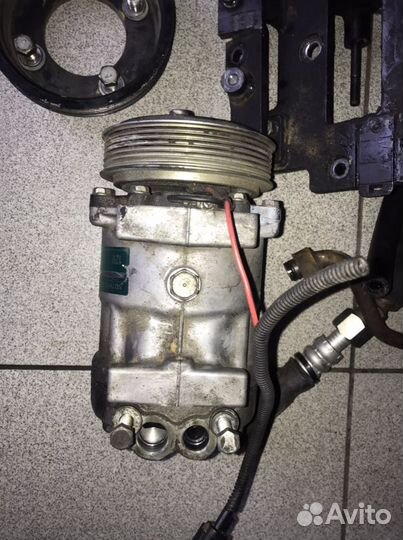 Комплект компрессора рефрежиратора nissan cabstar