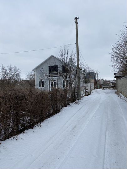 Дом 181 м² на участке 7,4 сот.