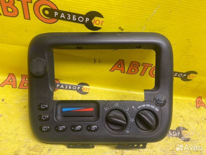 Блок управления климат-контролем Dodge Caravan EFA