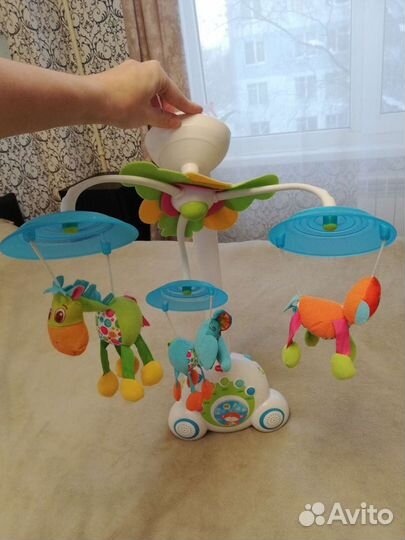 Мобиль на кроватку tiny love