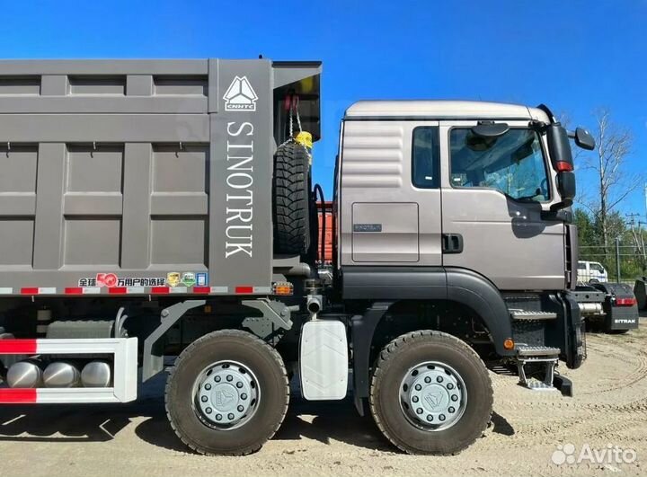 Howo ZZ3317V386GE1, 2023