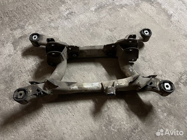 Балка заднего моста bmw e39 540