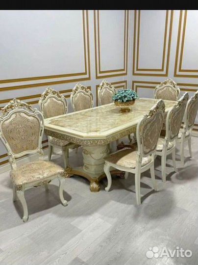 Комплект стол и стулья