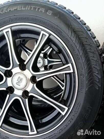 Комплект колес на polo и rapid hakkapeliitta 8