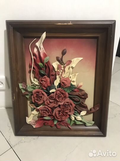 Картина из кожи