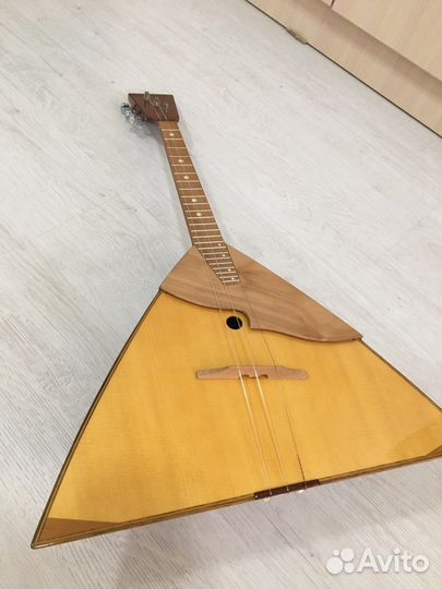 Балалайка-прима новая мастеровая