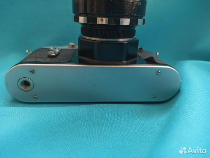 Плёночный фотоаппарат Зенит 3М
