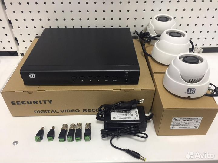 Комплект видеонаблюдения ST-2004