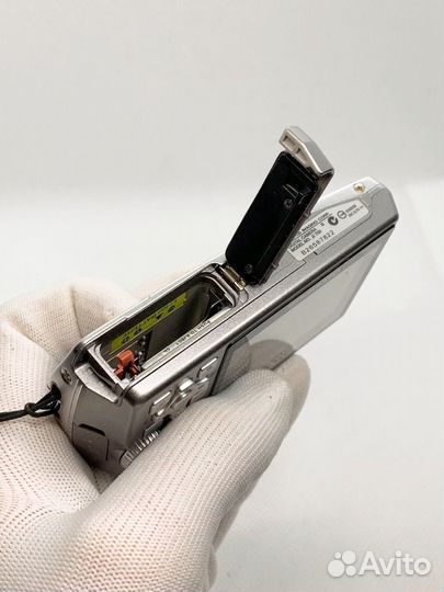 Olympus M700. Фотоаппарат