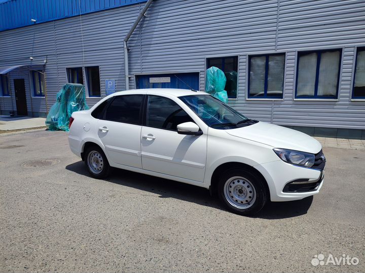 LADA Granta 1.6 МТ, 2021, 95 000 км