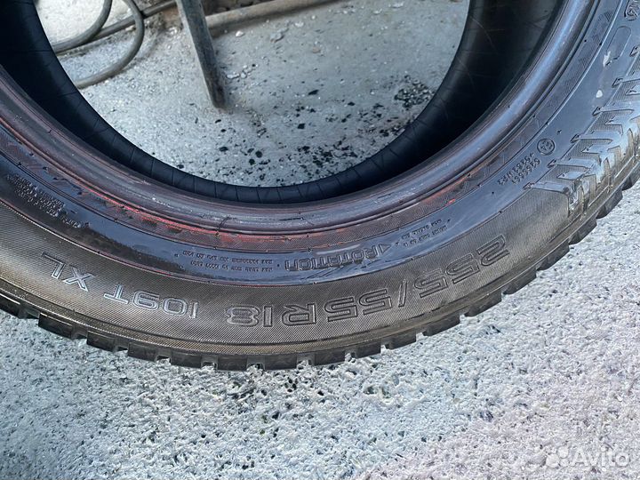 Nokian Tyres Hakkapeliitta 8 SUV 255/55 R18