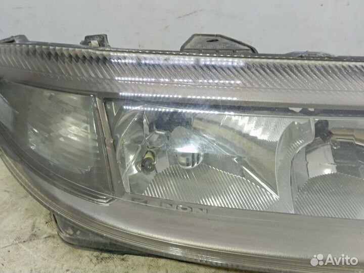 Фара правая Renault Laguna 2