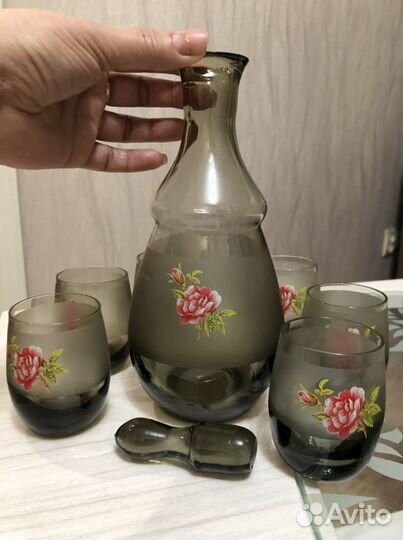 Графин со стопками под наливочку