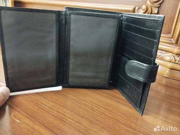 Обложка кошелек на паспорт и документы